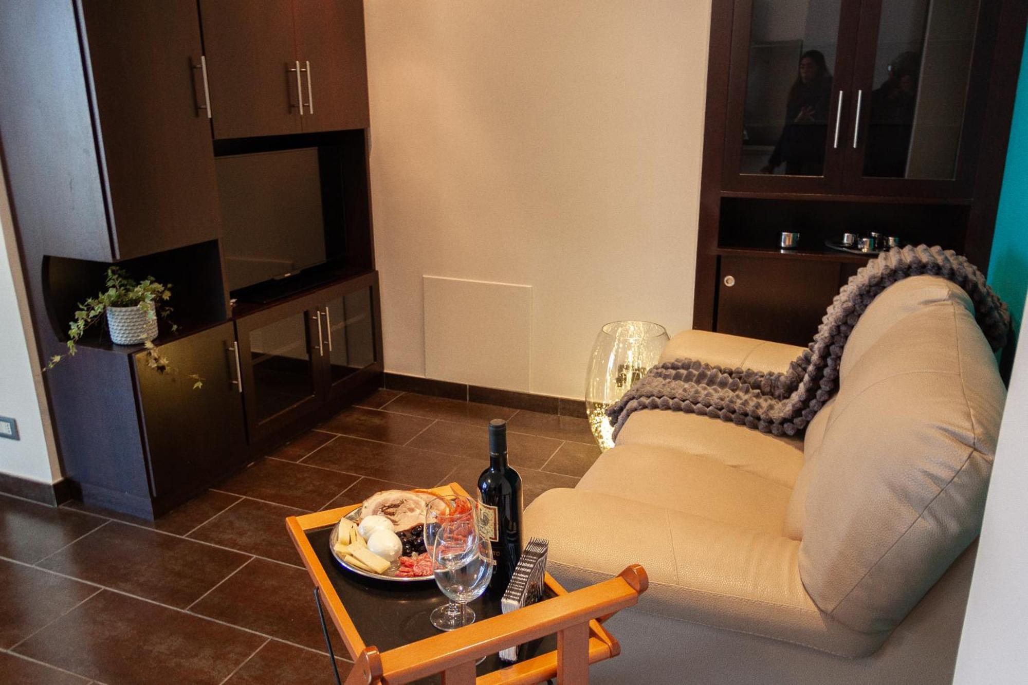A Casa Di Marco Guesthouse - Apt Di Ciampino E Stazione Per Roma มารีโน ภายนอก รูปภาพ