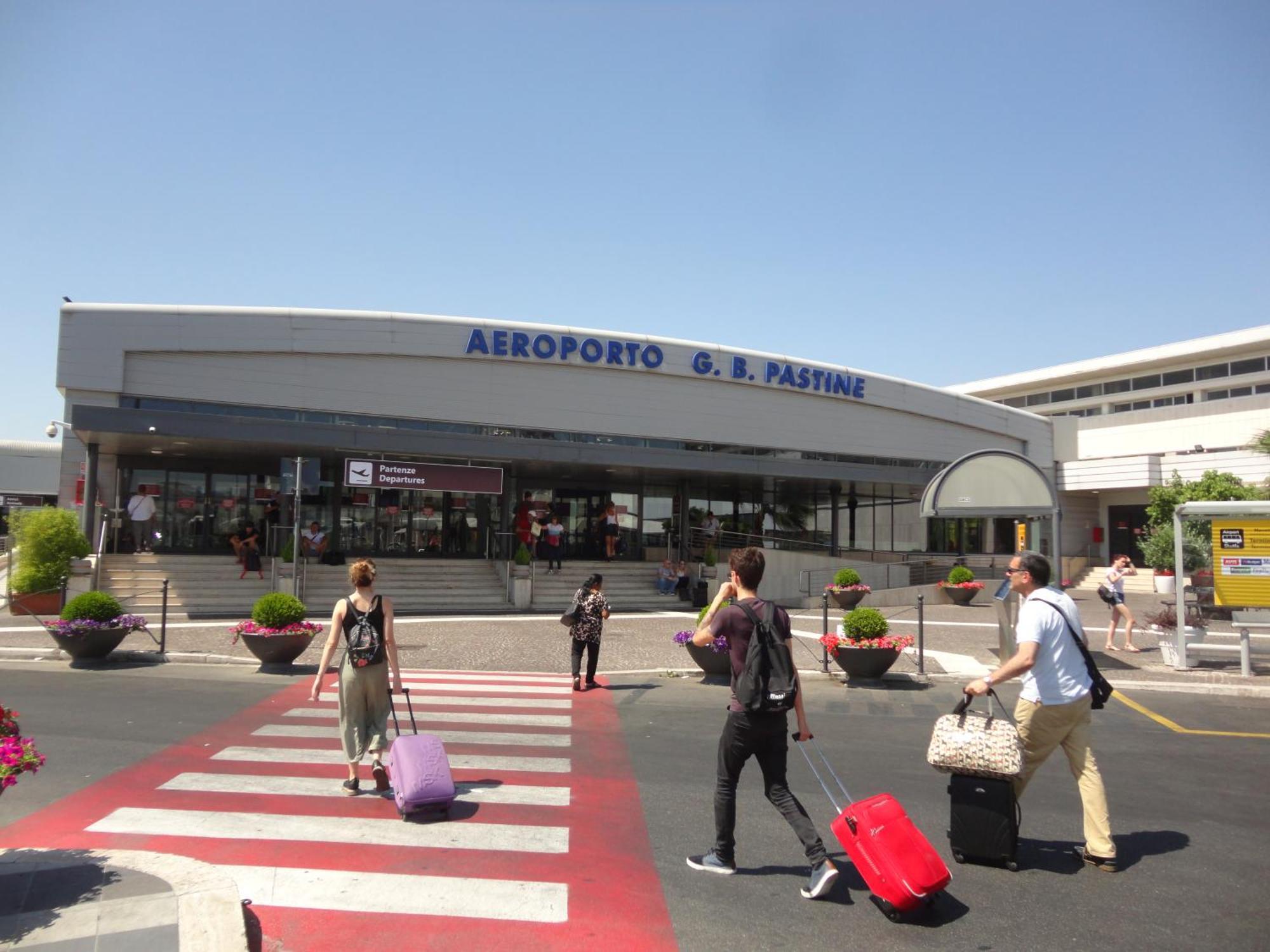 A Casa Di Marco Guesthouse - Apt Di Ciampino E Stazione Per Roma มารีโน ภายนอก รูปภาพ